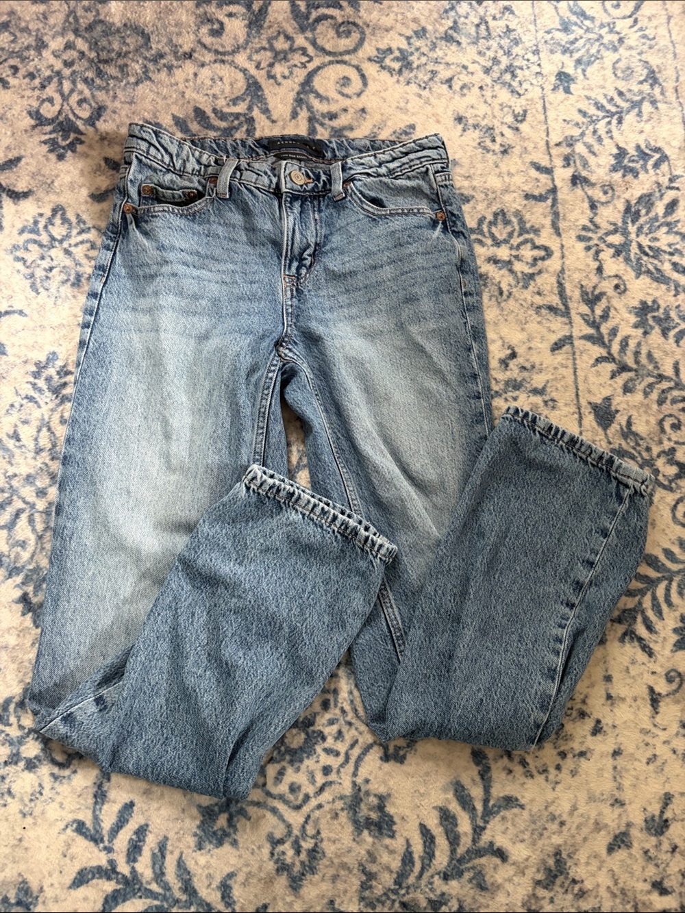 straight leg jeans low rise baggy